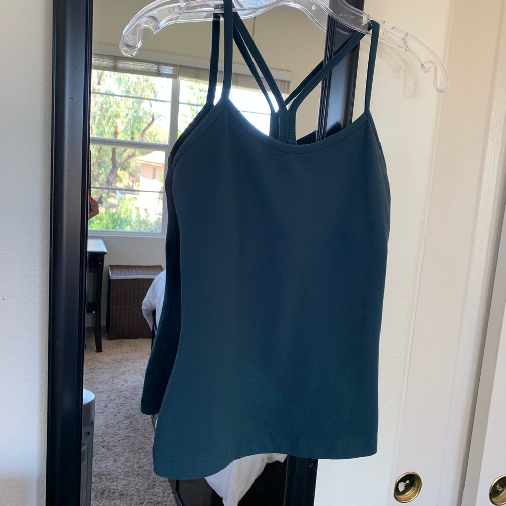 Lululemon Y tank top